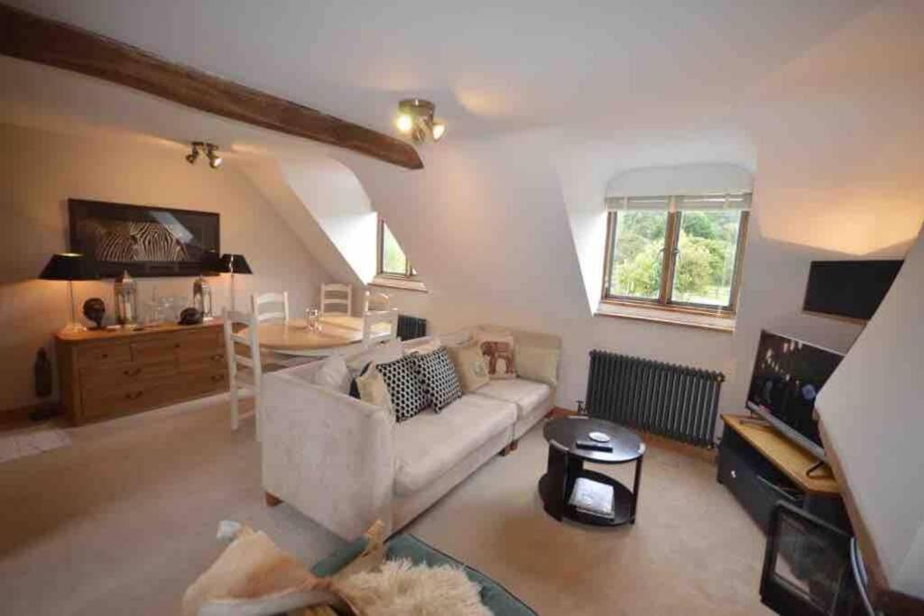 Appartement The Old Manor Coach House à Cirencester Extérieur photo